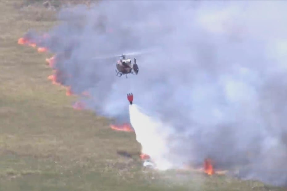 En Florida, los bomberos combatían más de 120 incendios forestales, principalmente en la mitad norte del estado.