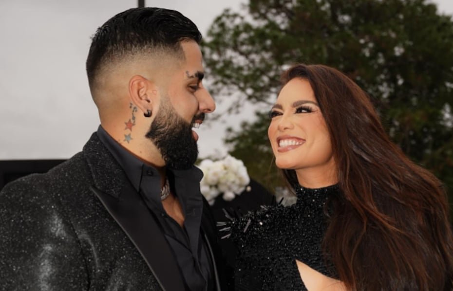 La pareja hizo una gran fiesta de compromiso en Florida con decenas de invitados como anticipo a lo que será la gran boda.