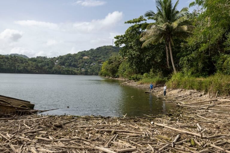 niveles de embalses en Puerto Rico