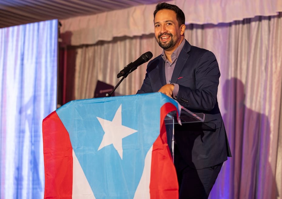 Lin-Manuel Miranda, quien también fue reconocido con el mismo premio en una pasada edición, tuvo la responsabilidad de presentar a Ricky Martin.