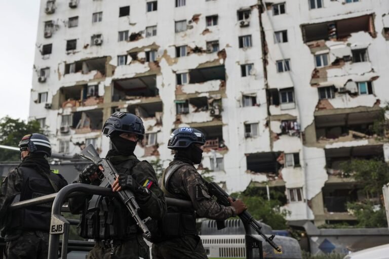 policías en Venezuela