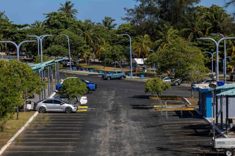 proyecto de estacionamiento Escambrón