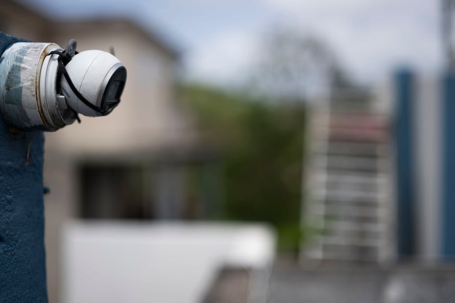 La Policía, como parte de la investigación, ordenó la verificación de cámaras de seguridad además de entrevistar a vecinos de la zona.