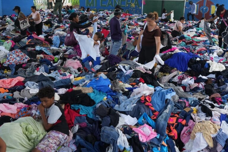 campamentos tras terremotos Venezuela