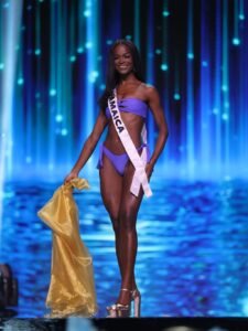 Latoya Malcolm fallece