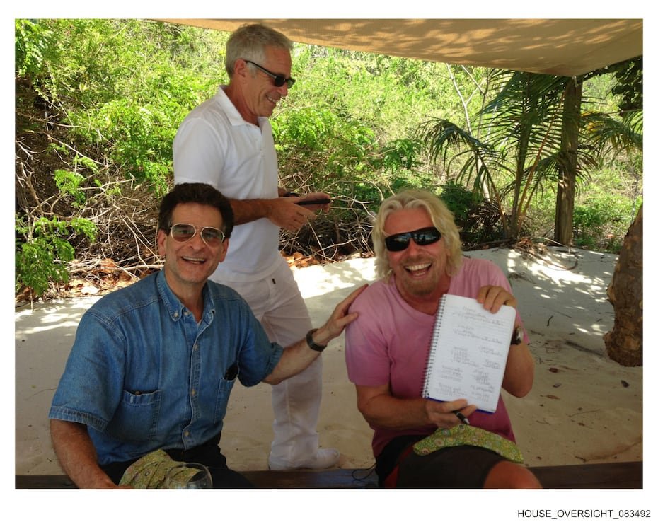 Dean Kamen, a la izquierda, Jeffrey Epstein, en el centro, y Richard Branson.