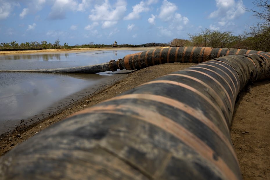 El dragado permitirá aumentar el calado del cuerpo de agua a 40 pies, cuando en la actualidad llega a 27 pies en algunas áreas.