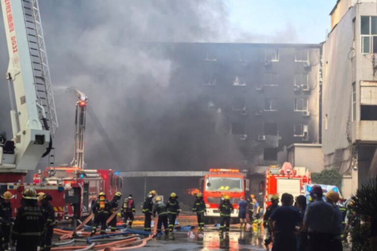 incendio en fábrica de calzado