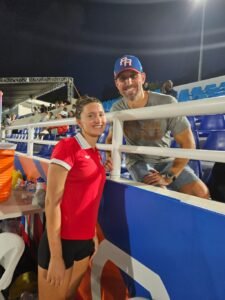 Ella Busquets natación