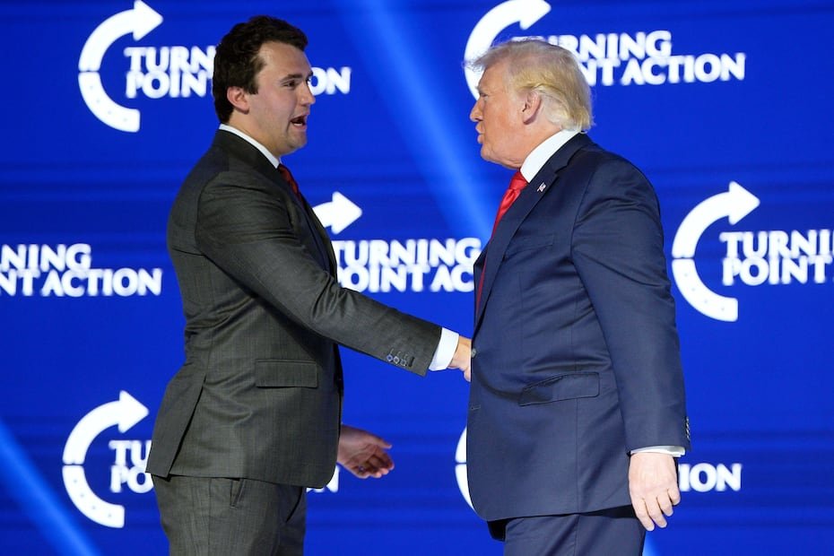 Por su parte, el presidente Trump informó la muerte de Kirk en sus redes sociales.