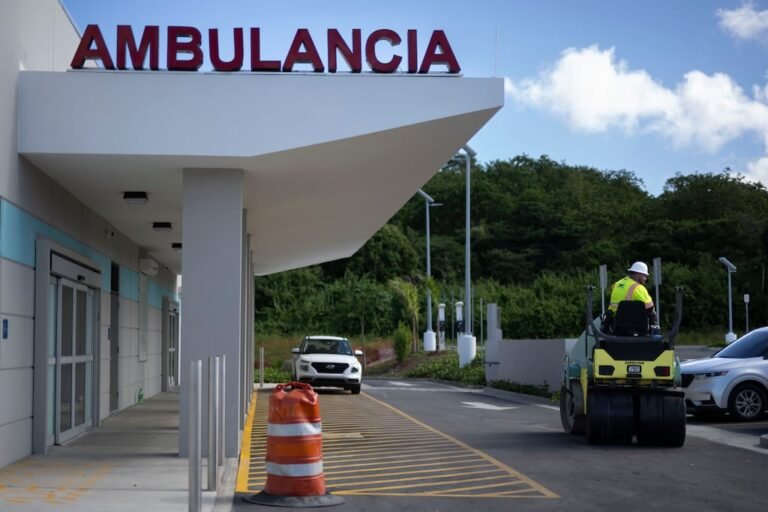 falta de servicios de salud