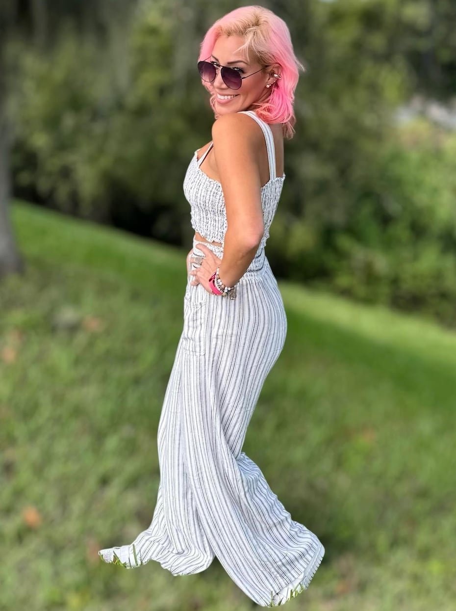 Jenilca Giusti – Cantante con amplia trayectoria en la música y los escenarios, lista para mostrar su fortaleza fuera del mundo artístico.