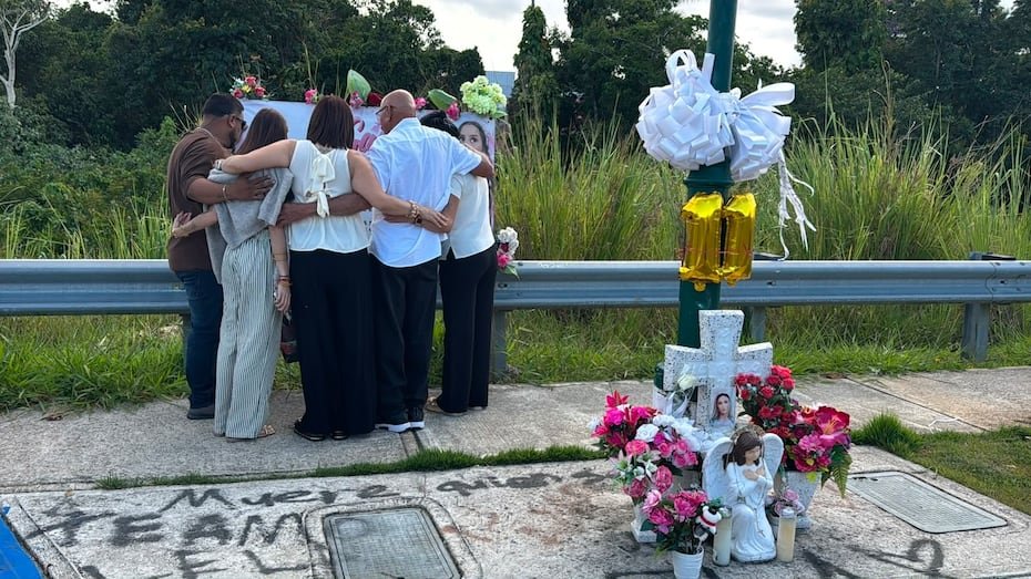 Tras un jurado declarar culpable a Elvia Cabrera por el asesinato de Gabrierla Nicole Pratts, los familiares de la joven fueron hasta el desvío Roberto Colón, donde ocurrió el crimen en agosto de 2025.