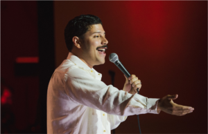 stand-up Angelo Colina