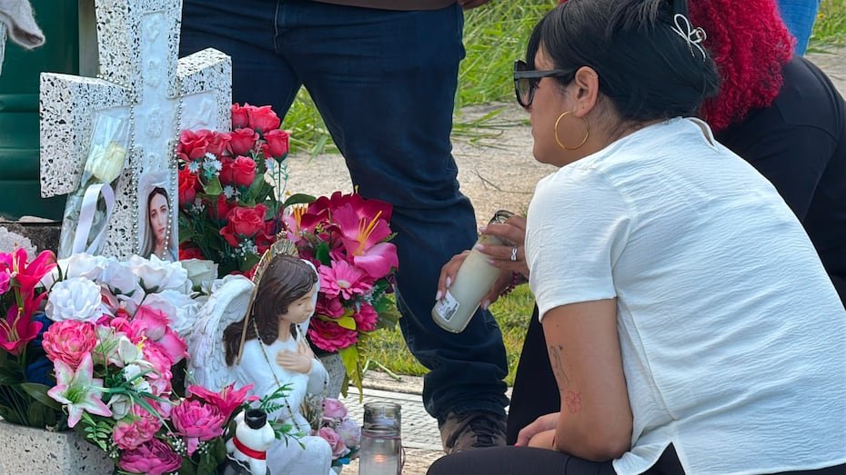 El jurado emitió un veredicto unánime de culpabilidad contra Elvia Cabrera Rivera, quien se expone a pasar el resto de sus días en prisión. Mientras que la hija de la acusada, Anthonieska Avilés se prepara para enfrentar su juicio- separado- por los mismos cargos que su progenitora.