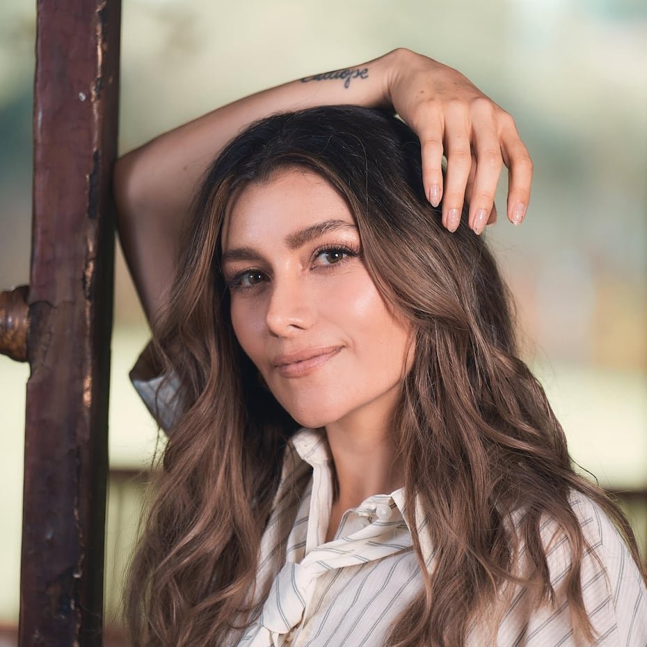 Laura Kalop, coach vocal.
