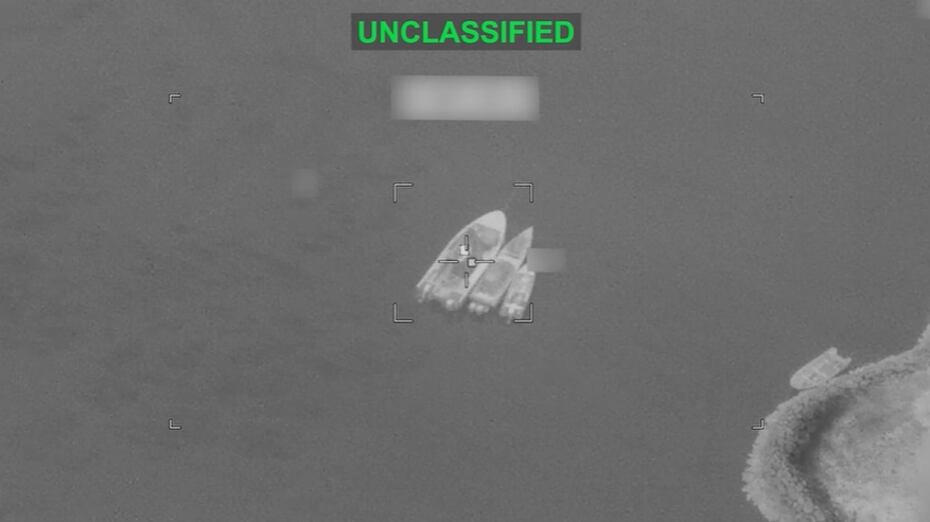El comando militar estadounidense aseguró que la ofensiva se produjo después de que Irán atacara tres buques comerciales que navegaban por el estrecho de Ormuz: el M/T Al Rekayyat, con bandera de las Islas Marshall; el M/T Wedyan, con bandera de Arabia Saudita; y el M/T Cyprus Prosperity, con bandera de Liberia.