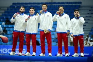 plata en gimnasia artística