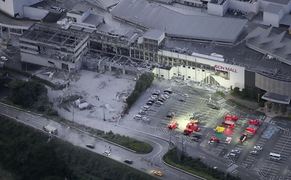 Un aviso de tsunami para los mares de Ariake y Yatsushiro en las costas occidentales de la prefectura de Kumamoto y tres prefecturas vecinas fue levantado en dos horas, informó la Agencia Meteorológica de Japón.